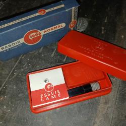 Rasoir gibbs normal ancien neuf de stock