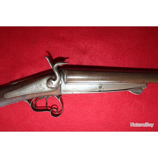 Traditionnel fusil a broche XIX�me si�cle