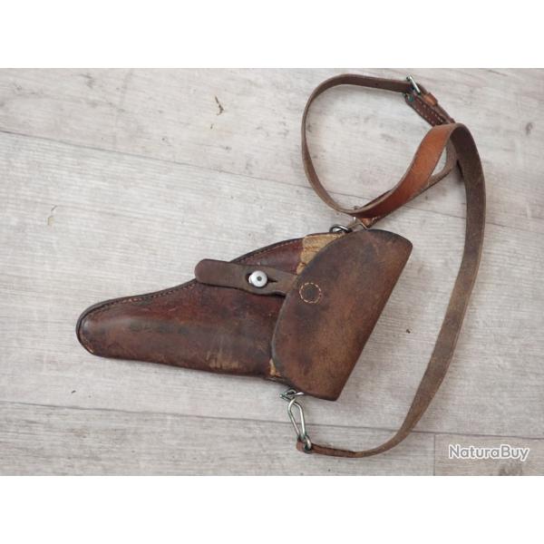 1916 Holster, �tui pour revolver 1882 ou 82/29 avec bretelle.  R�glementaire suisse.