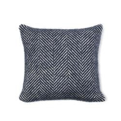 Coussins en laine &agrave; chevrons Fishbone - 6 coloris - Tweedmill - Navy / Taille unique