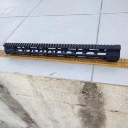 Garde Main, 17 pouces (43,5 cm),Mlok .Sans marque (no name) NEUF
