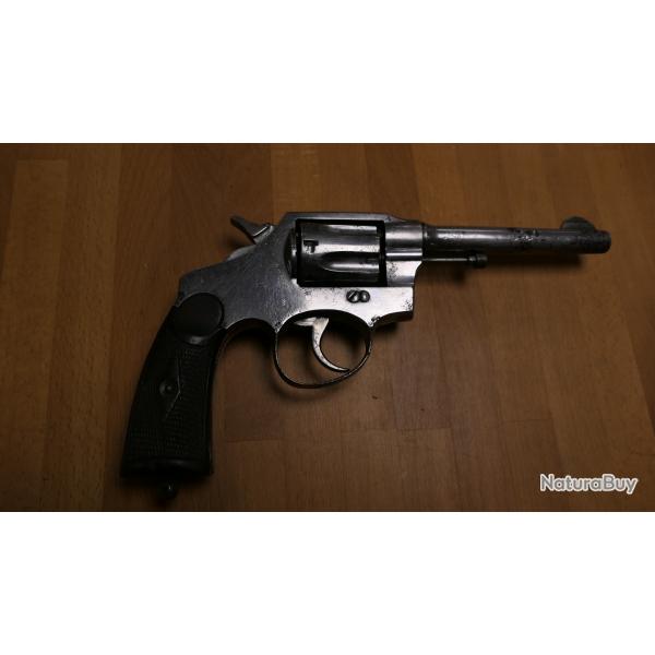 REVOLVER " GARATE Y ANITUA "  8MM LEBEL   MISE A PRIX 1 EUROS SANS PRIX DE RESERVE