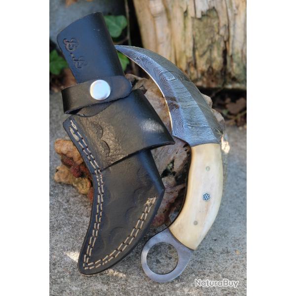 Couteau Karambit Lame Acier Damas 256 Couches Manche Os Etui Cuir Fabr Artisanale 01