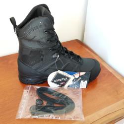 Chaussures randonn&eacute;e/intervention Haix Dispo en 42 et 43 Neuve