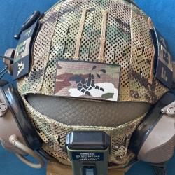 Patch tactique Skeleton Finger Gun - Fond Camouflage BME (5x8 cm / Cordura 500D)