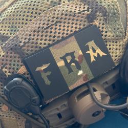 Patch tactique FRA Gothique - Fond Camouflage BME (5x8 cm / Cordura 500D)