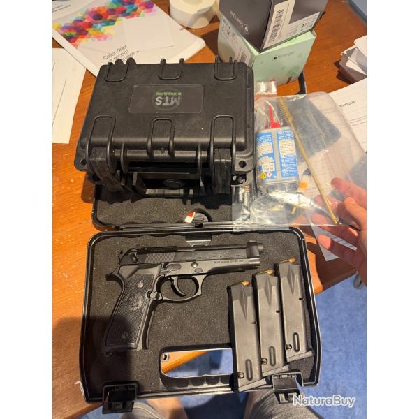 Beretta 92FS Cal.9x19 (15 coups)