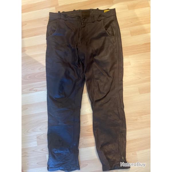 Pantalon en cuir verney-carron taille 42Couleur marron