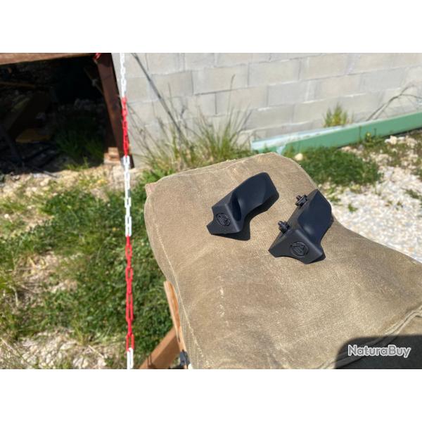 Paire de Thumb Rest (Repose pouce) M-LOK PRS V3 Noir PETG ( MDT, Vision, KRG, MPA, XLR ...)