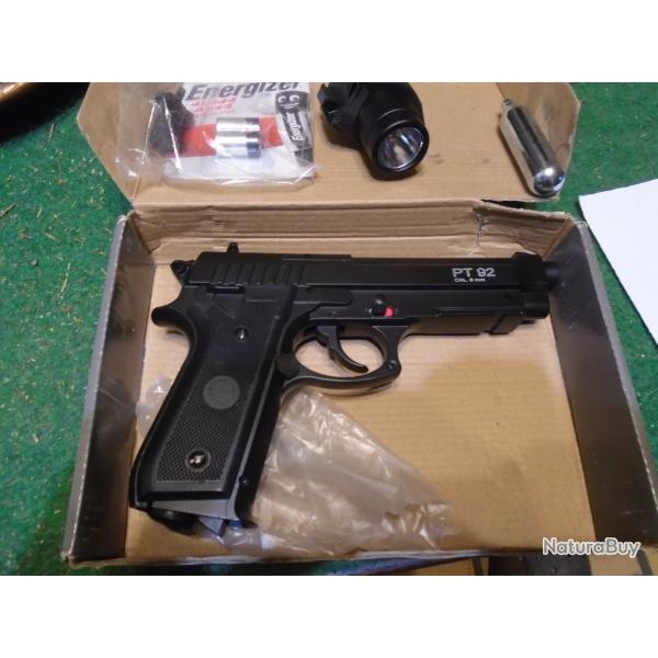 PISTOLET CO2