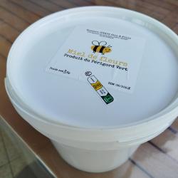 Sceau de 3 kg de miel de fleurs