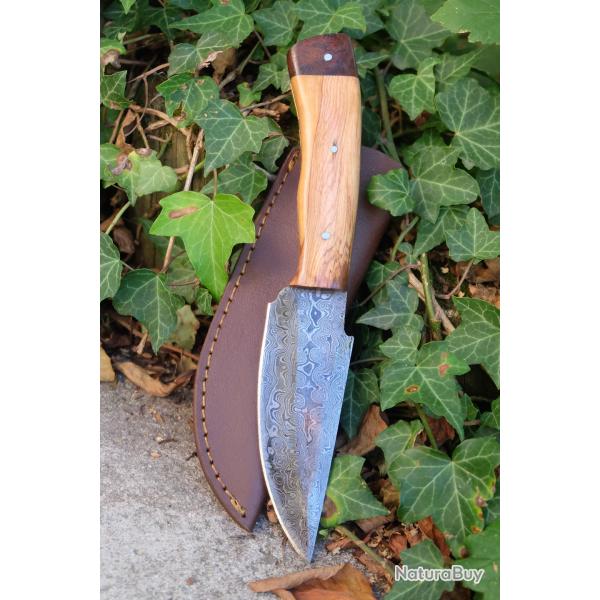 Skinner Couteau Damas Lame 256 Couches Lame Harpoon Manche Bois Olivier Fabr Artisanale Etui Cuir
