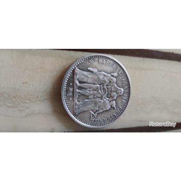 Tr�s belle pi�ce de collection 10 Francs 1965 en argent massif