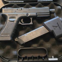 Glock 18c tokyo marui avec chargeur HPA type M4 et canon externe filet&eacute; acier guarder