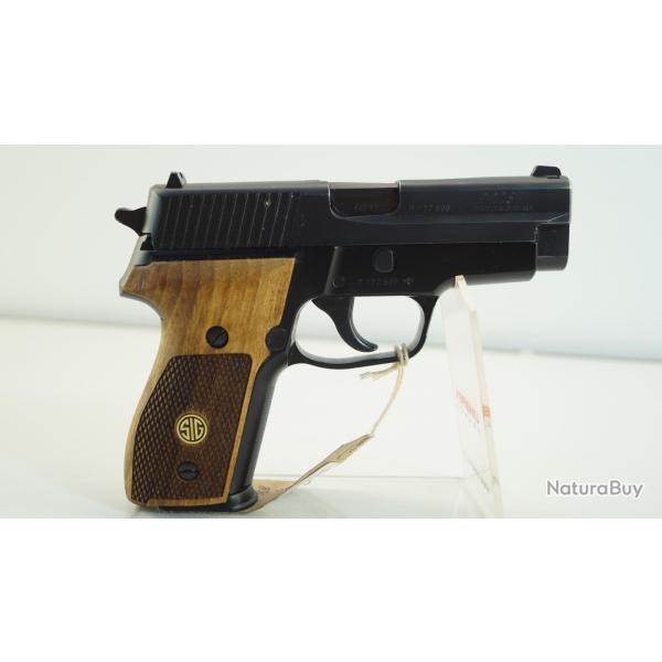 pistolet sig p228 plaquette bois 9x19