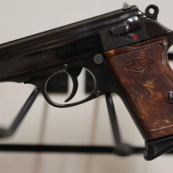 //Cat B // Pistolet semi-auto Walther/Manurhin PPK ; 7,65 Browning / 32 ACP (1 � sans r&eacute;serve) #2273