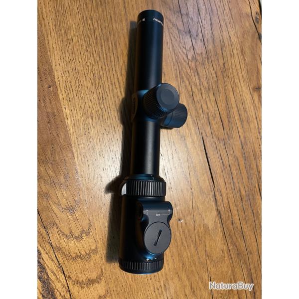 Nikon prostaff 7 1-4x24