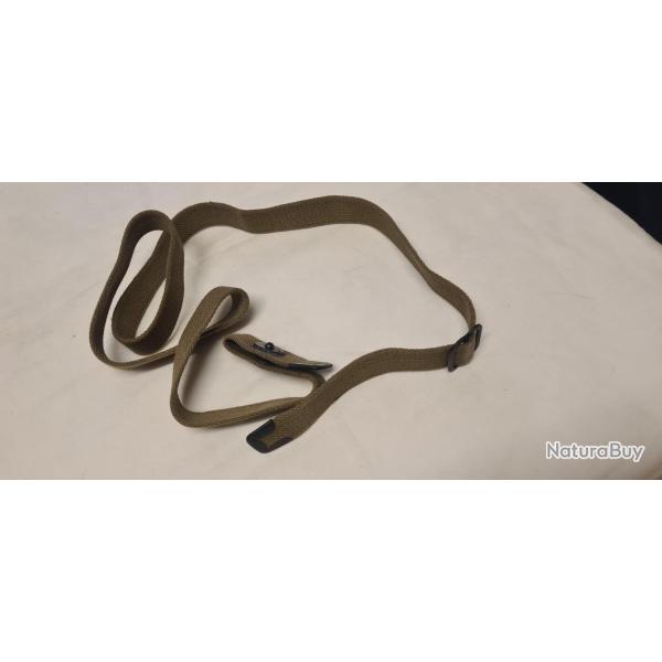 bretelle pour USM1  originale WW2 ( 1 )