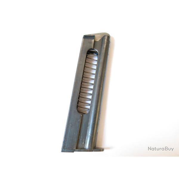 Chargeur pistolet UNIQUE D 6  calibre 22 LR cat�gorie B        box A2