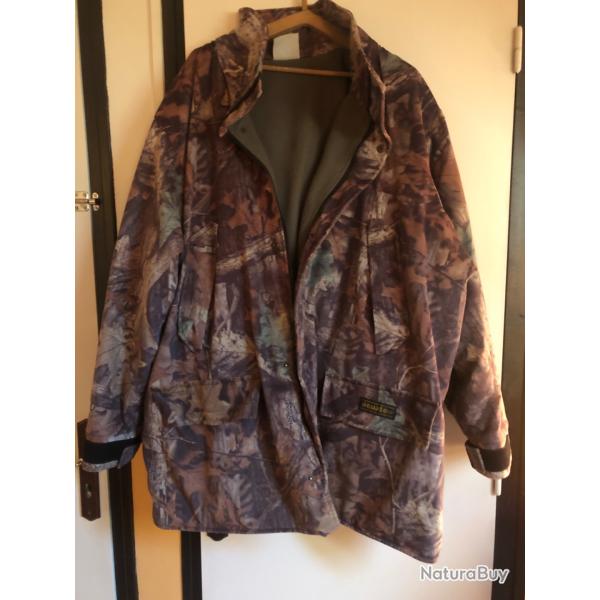Veste tr�s chaude  camouflage de marque sportchiefTaille �paule 60 cmTaille sous �paules 76 cm