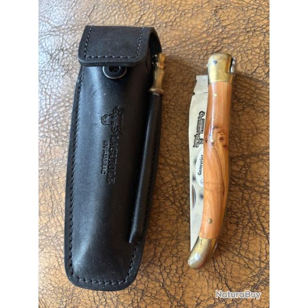 Beau laguiole d atelier recherch� Laguiole en Aubrac plaquettes gen�vrier
