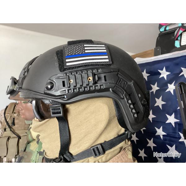 Casque kevlar NYPD noir .