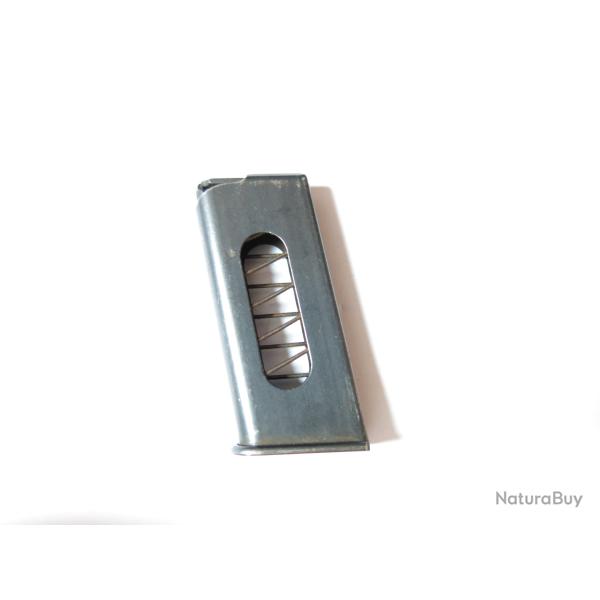 Chargeur pistolet Bernardelli mod VP 25 calibre 6.35  cat�gorie B  box A2