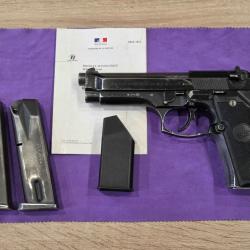 Pistolet Mas G1S en bon &eacute;tat (PAMAS), 2 chargeurs