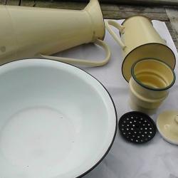 lot objets ancien broc cafetaire cuvette