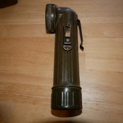 Lampe TL 122D AB-BL WW2 en bel &eacute;tat