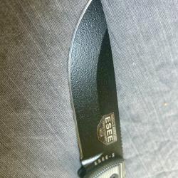 Couteau Esee 5 .manche am&eacute;lior&eacute; . &Eacute;tat neuf .complet avec housse et &eacute;tui kydex
