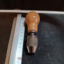 Porte outils armurier a Mandrin auto serrant