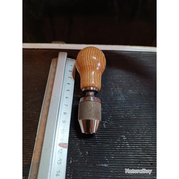 Porte outils armurier a Mandrin auto serrant