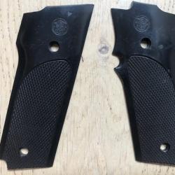 Plaquettes d'origine S&W 559