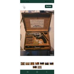REVOLVER "ENTI&Egrave;REMENT GRAV&Eacute; en CREUX" COFFRET COMPLET!