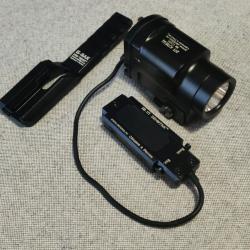 Repro Zenitco Klesch-2P Lampe Tactique