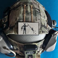 Patch tactique Blackbeard (Barbe Noire) - Fond Sable / Tan (5x8 cm / 100 % Cordura 500D)
