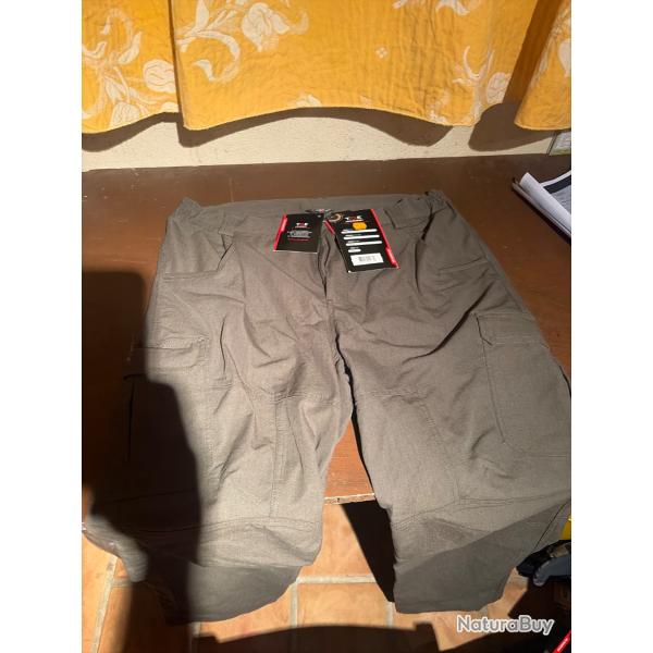 Pantalon toe hurricane