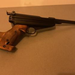 Feinwerkbau LP 65 ,le mod&egrave;le 65 vous permet de vous entra&icirc;ner &agrave; la maison ,pistolet en super &eacute;tat !