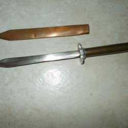 ancien poignard artisanal objet de tranch&eacute;e ww1 1914 1918 soldat poilu laiton guerre militaria arm&eacute;e
