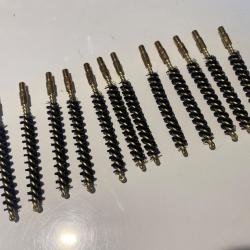 12 Brosses Dewey nylon .22