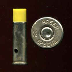 .38 Sp&eacute;cial SPEER - balle ancien mod&egrave;le en plastique jaune contenant la grenaille - neutralis&eacute;e