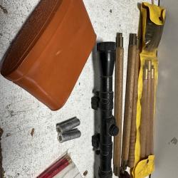 Lot d'accessoires de chasses kit nettoyage, douilles amortisseurs, lunette...