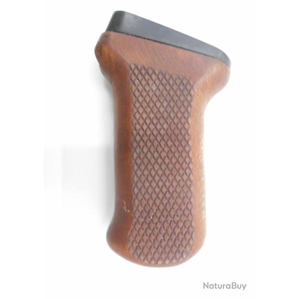 Superbe poign�e en noyer quadrill� pour AK 47