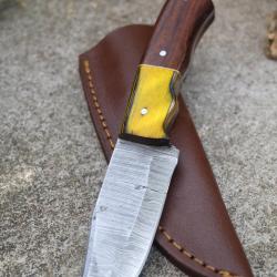 Beau Skinner Couteau Damas Lame 256 Couches Lame Clip Point Manche 2 Bois Fabr Artisanale Etui Cuir