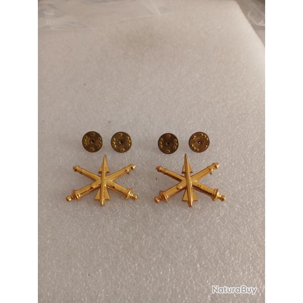 Lot de collars officier arm�e us ARTILLERY ANTI A�RIENNE original