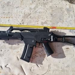 r&eacute;plique d'airsoft inspir&eacute;e du fusil d'assaut G36