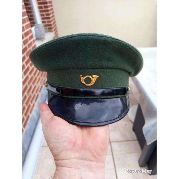 Belle casquette de garde chasse.