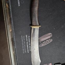 COUTEAUX DE CHASSE