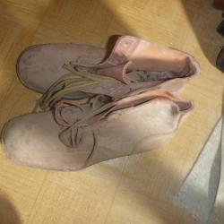 PAIRE BRODEQUINS INDOCHINE NEUFS LIMOGES